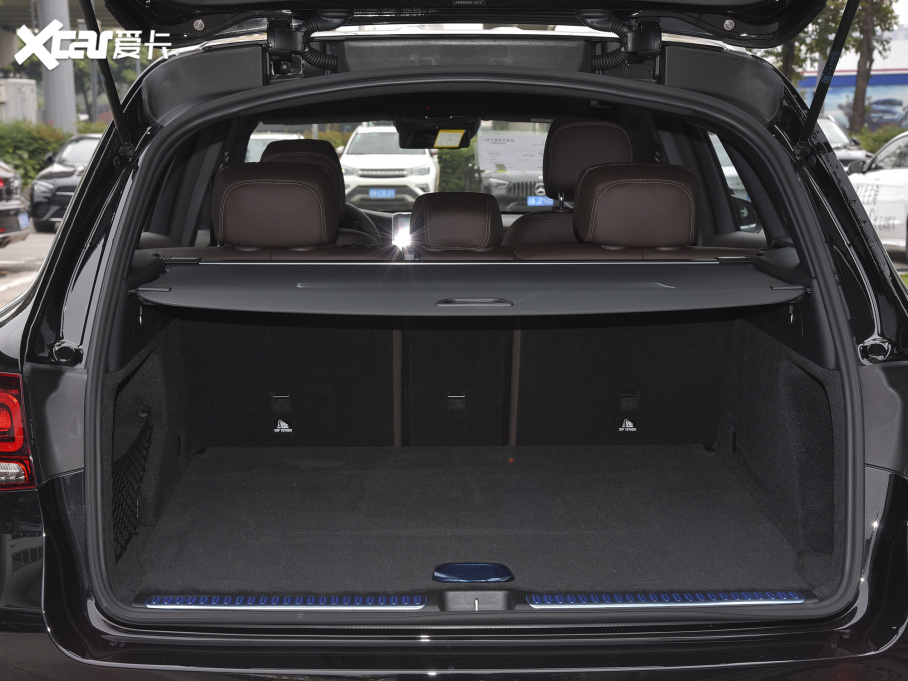 2022YGLC 300 L 4MATIC A