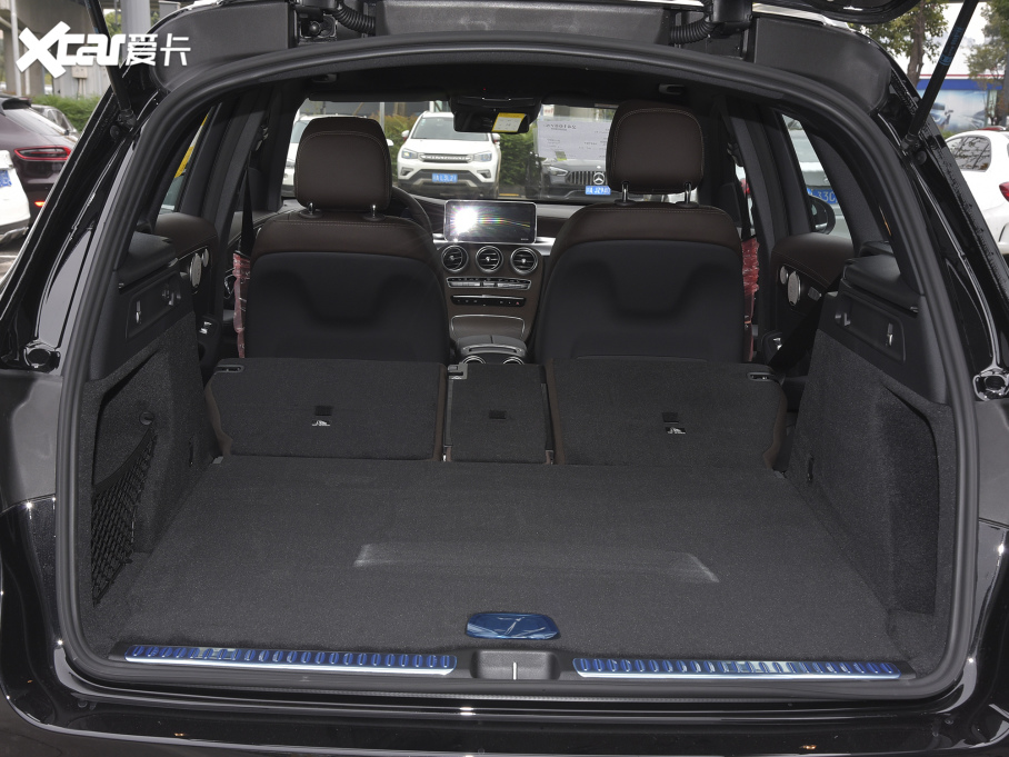 2022YGLC 300 L 4MATIC A