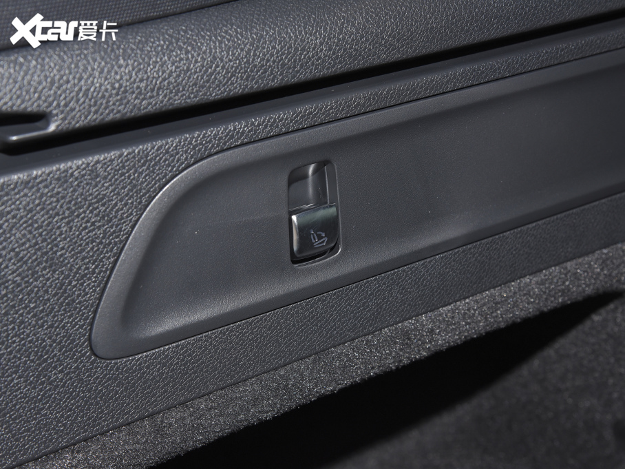 2022YGLC 300 L 4MATIC A