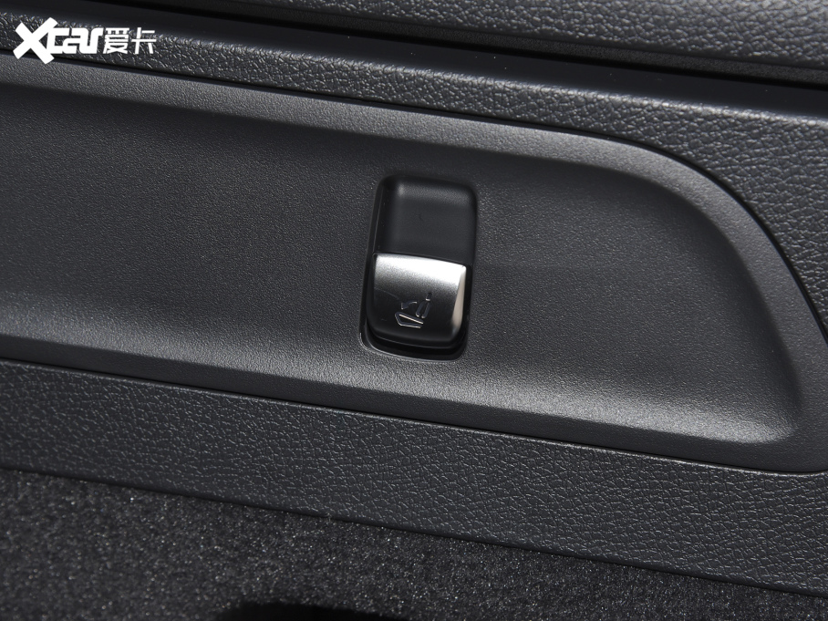 2022YGLC 300 L 4MATIC A