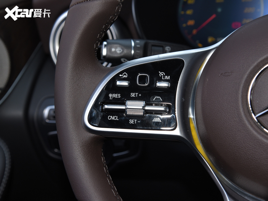 2022YGLC 300 L 4MATIC A