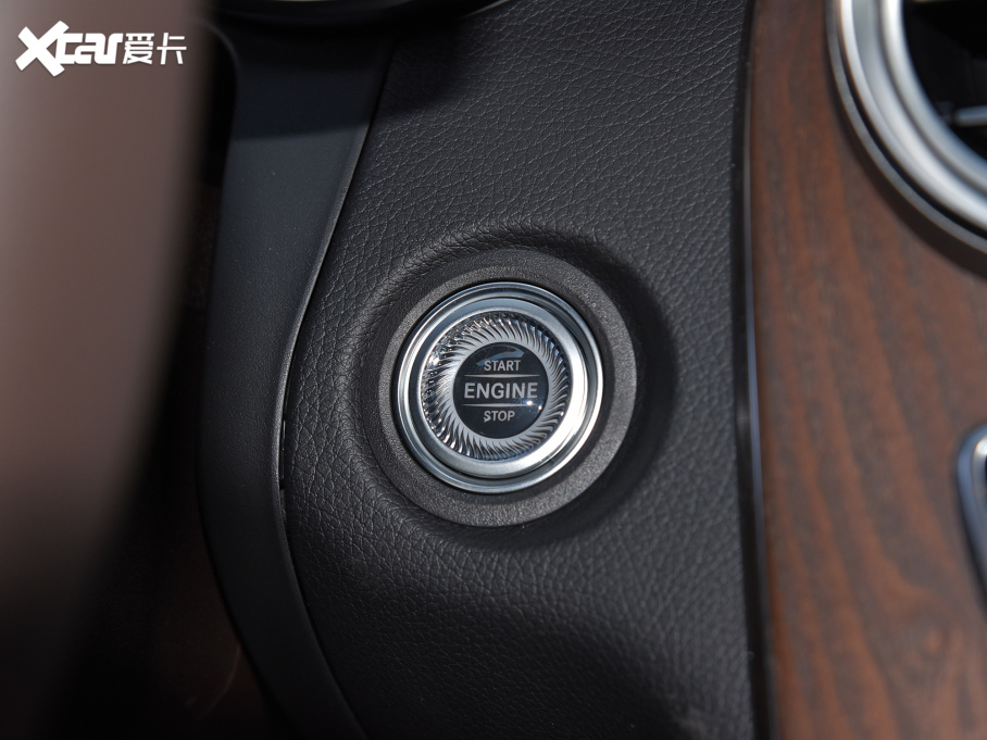 2022YGLC 300 L 4MATIC A