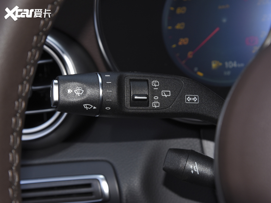 2022YGLC 300 L 4MATIC A