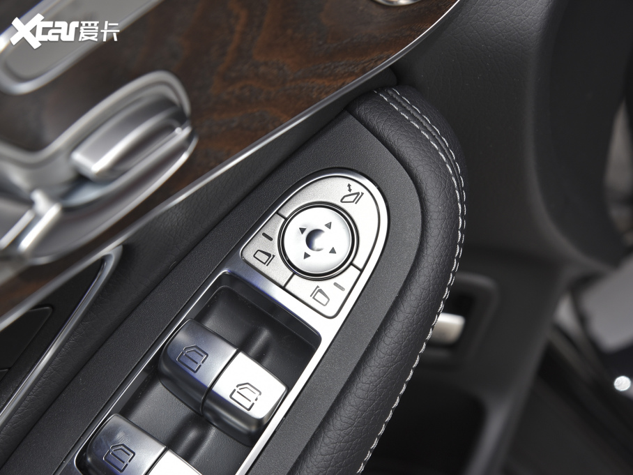 2022YGLC 300 L 4MATIC A