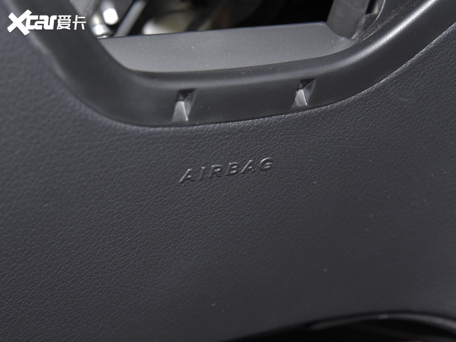 2022YGLC 300 L 4MATIC A