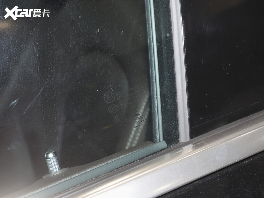 2022YGLC Ŀ 260 L 4MATIC (dng)