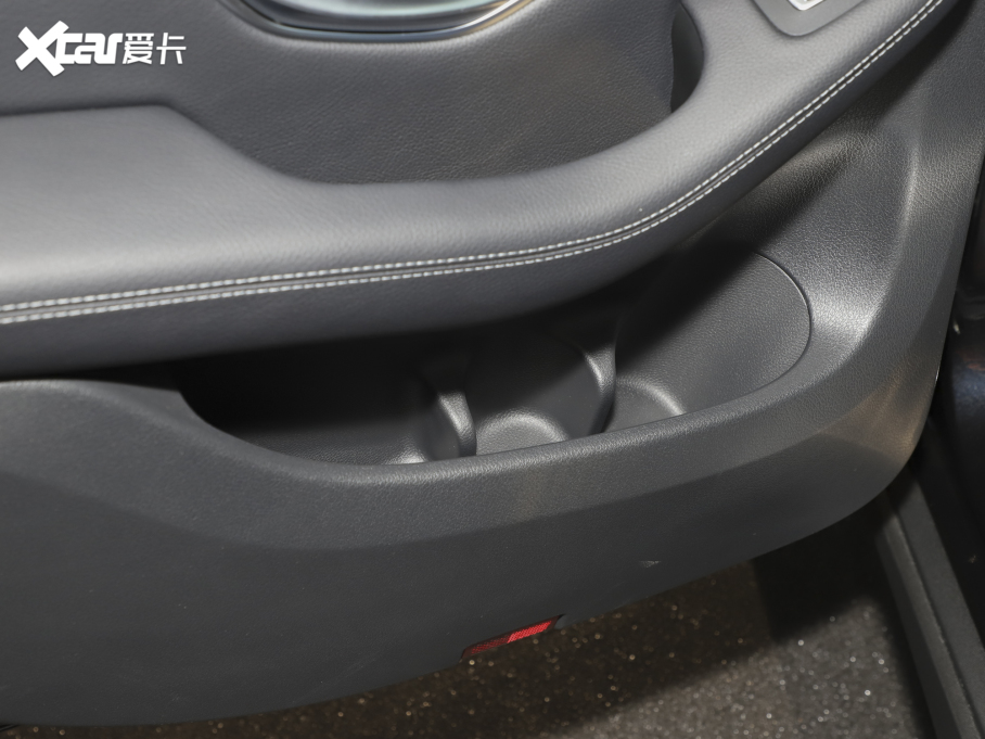 2022YGLC Ŀ 260 L 4MATIC Ӹ