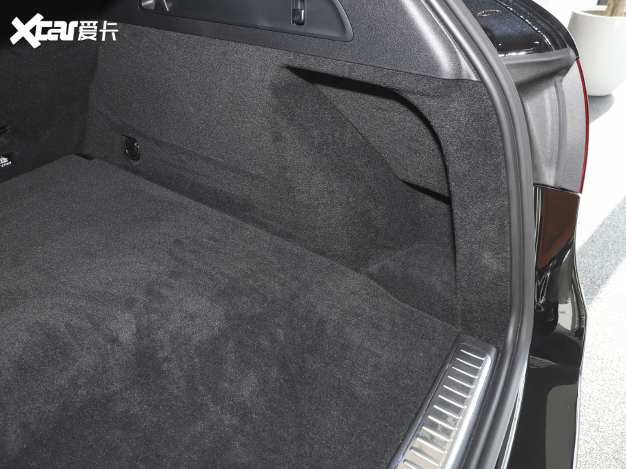 2022YGLC Ŀ 260 L 4MATIC Ӹ