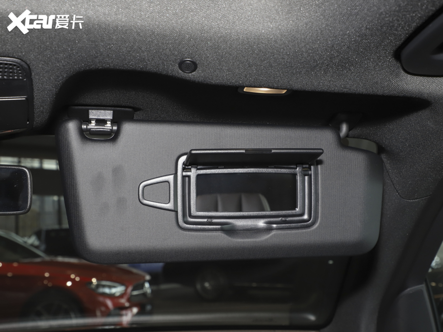 2022YGLC Ŀ 260 L 4MATIC Ӹ