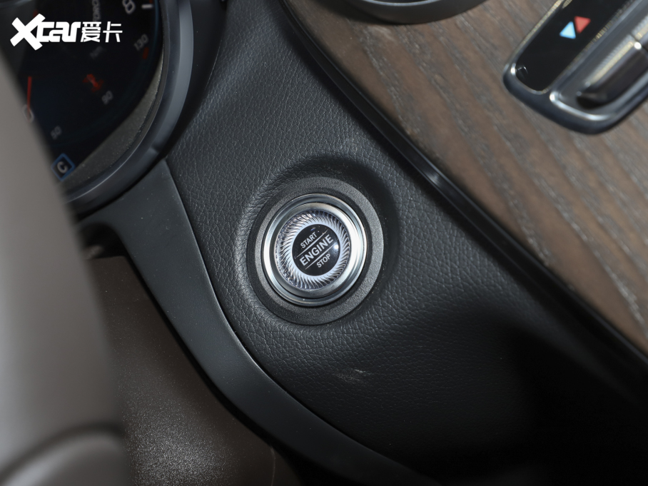 2022YGLC Ŀ 260 L 4MATIC Ӹ