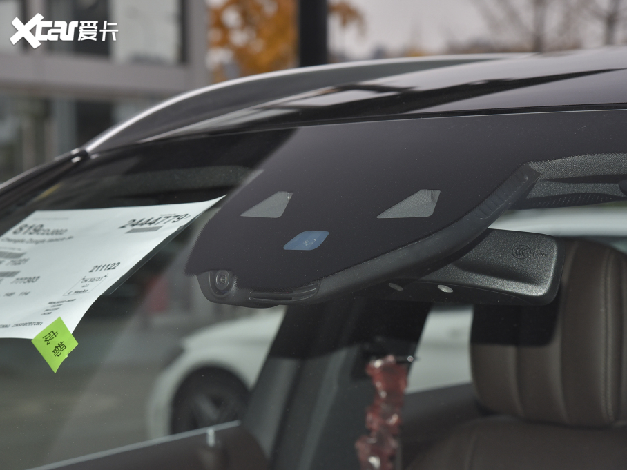 2022YGLC Ŀ 300 L 4MATIC A