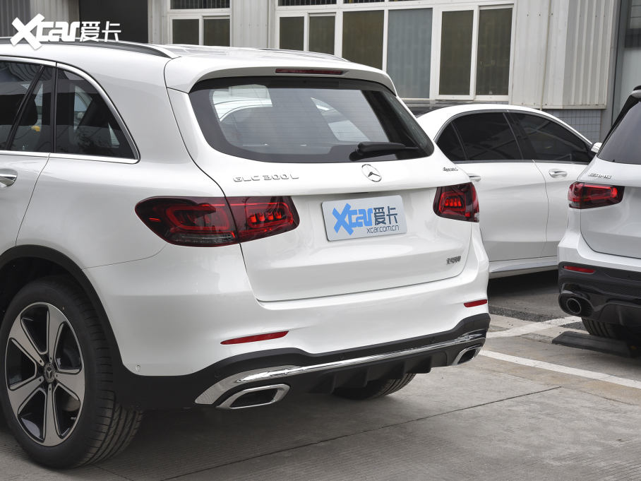 2022YGLC Ŀ 300 L 4MATIC A