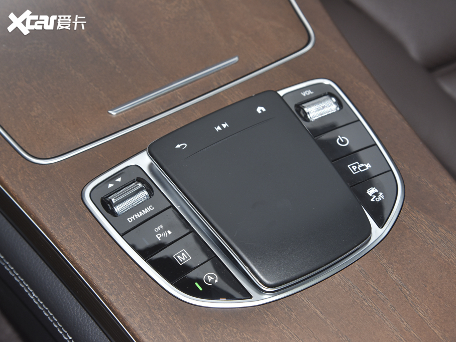 2022YGLC Ŀ 300 L 4MATIC A