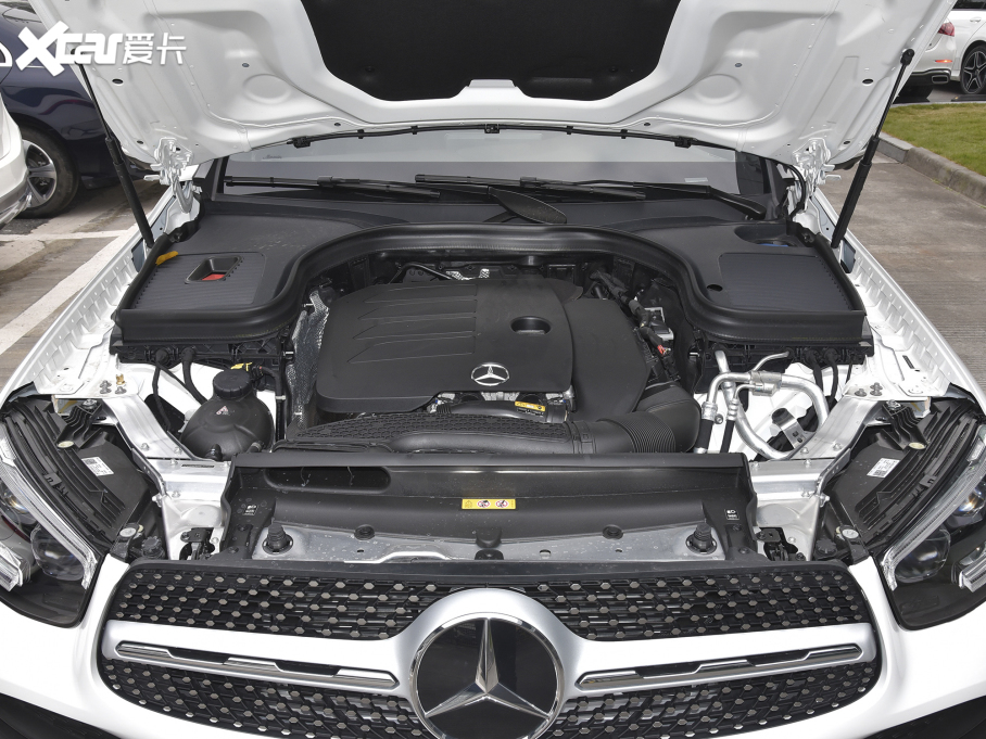 2022YGLC Ŀ 300 L 4MATIC A