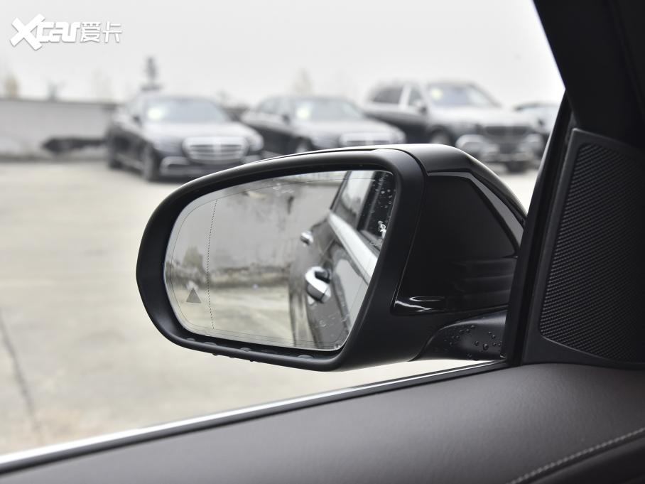 2022��YGLC �Ŀ� 300 L 4MATIC �Ӹ���