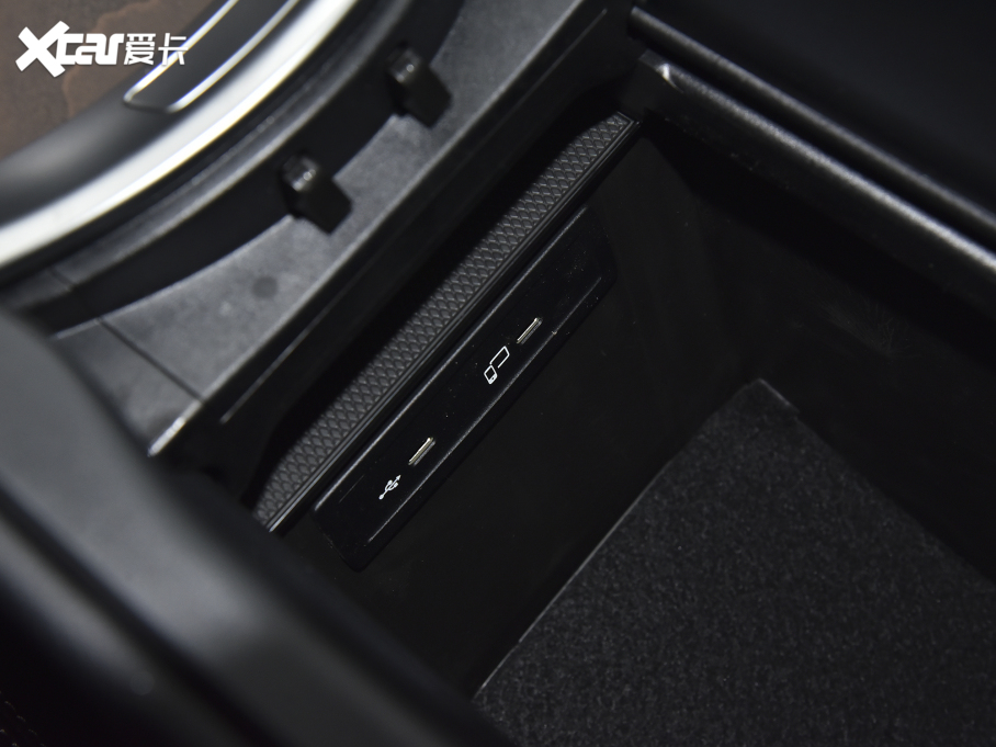 2022YGLC Ŀ 300 L 4MATIC Ӹ