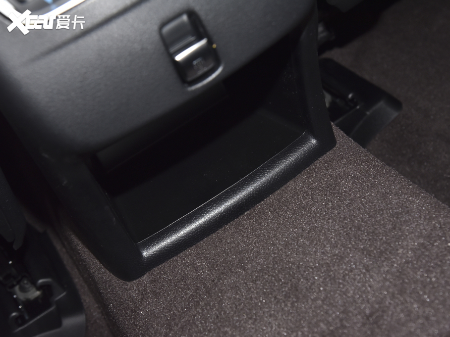 2022YGLC Ŀ 300 L 4MATIC Ӹ