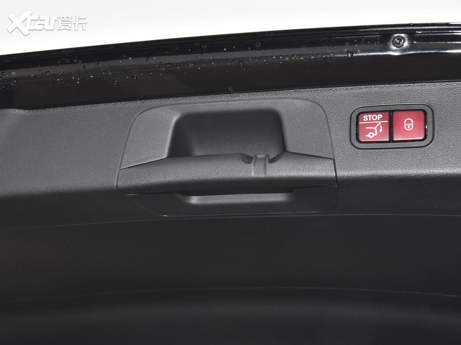 2022YGLC Ŀ 300 L 4MATIC (dng)