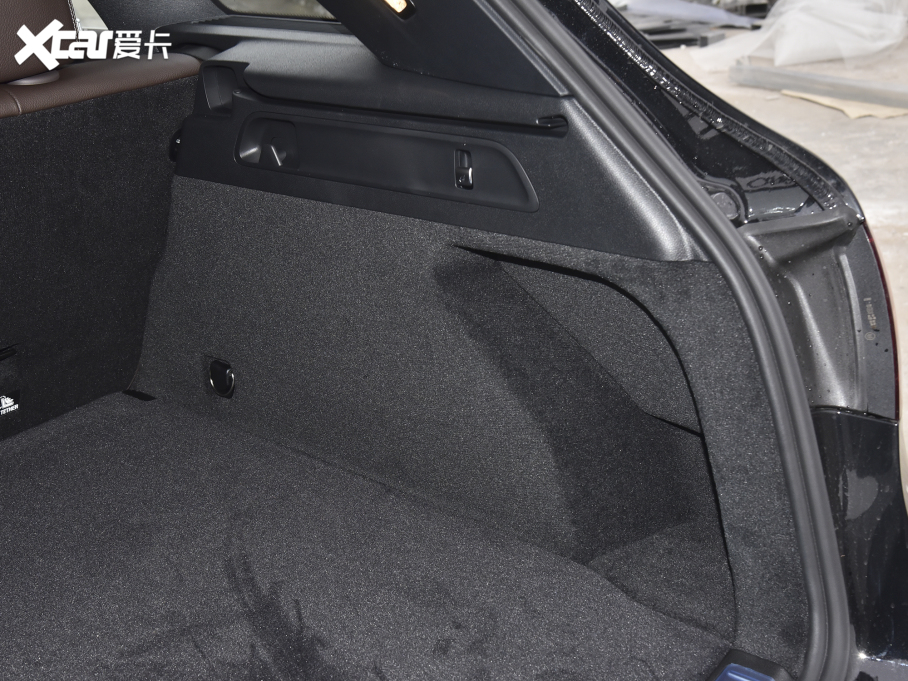 2022YGLC Ŀ 300 L 4MATIC Ӹ