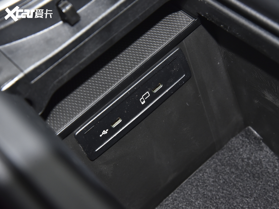 2022YGLC Ŀ 300 L 4MATIC Ӹ