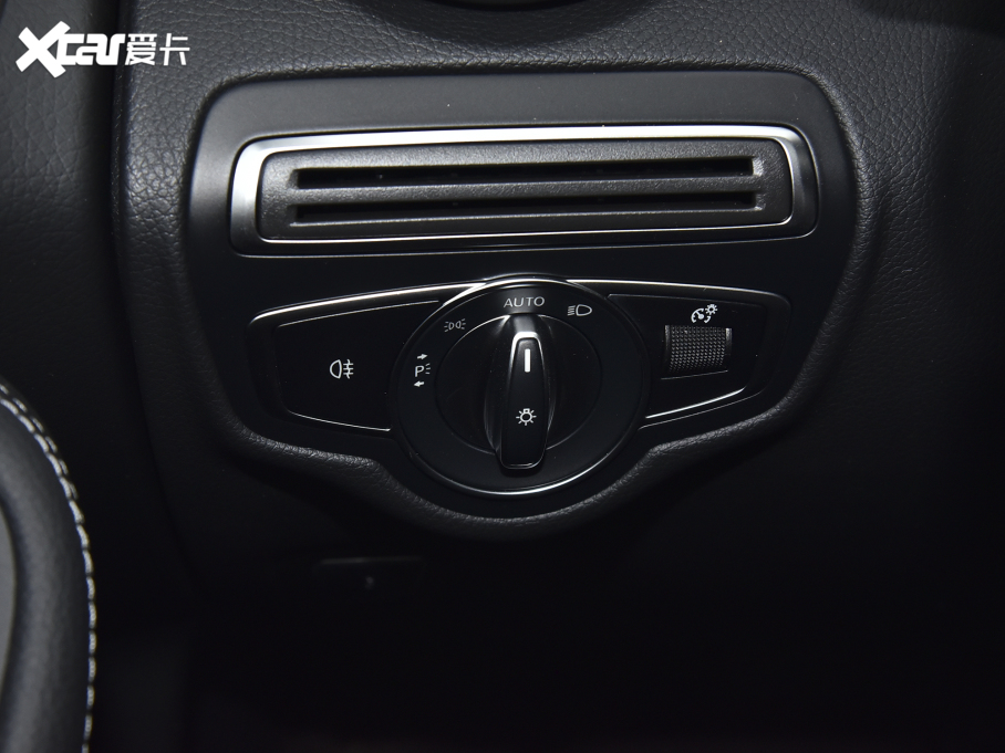 2022��YGLC �Ŀ� 300 L 4MATIC �Ӹ���