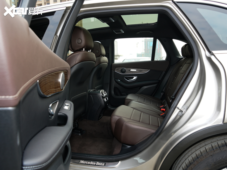 2022YGLC 260 L 4MATIC A