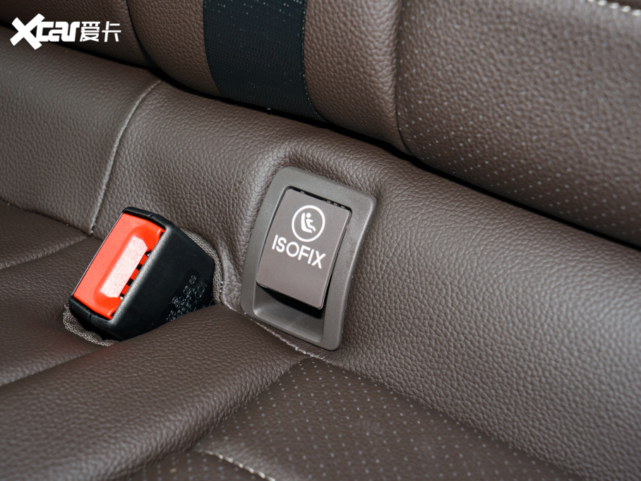 2022YGLC 260 L 4MATIC A