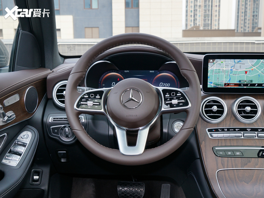 2022YGLC 260 L 4MATIC A