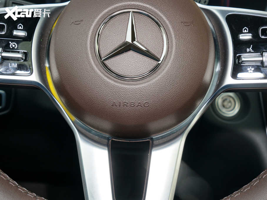 2022YGLC 260 L 4MATIC A