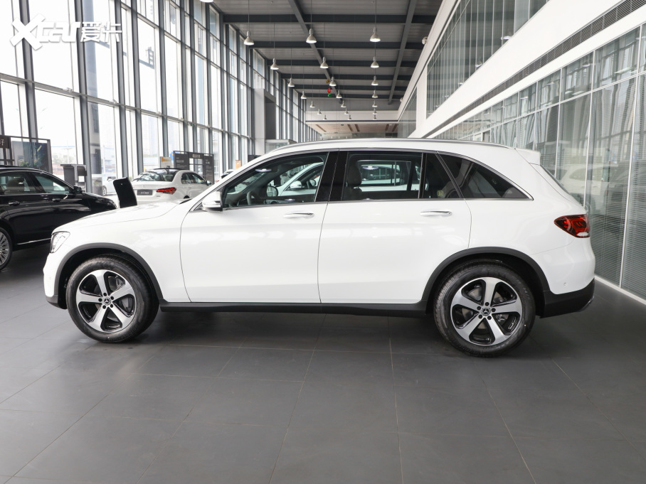 2022YGLC Ŀ 260 L 4MATIC (dng)