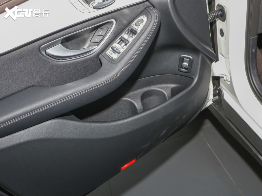 2022YGLC Ŀ 260 L 4MATIC Ӹ