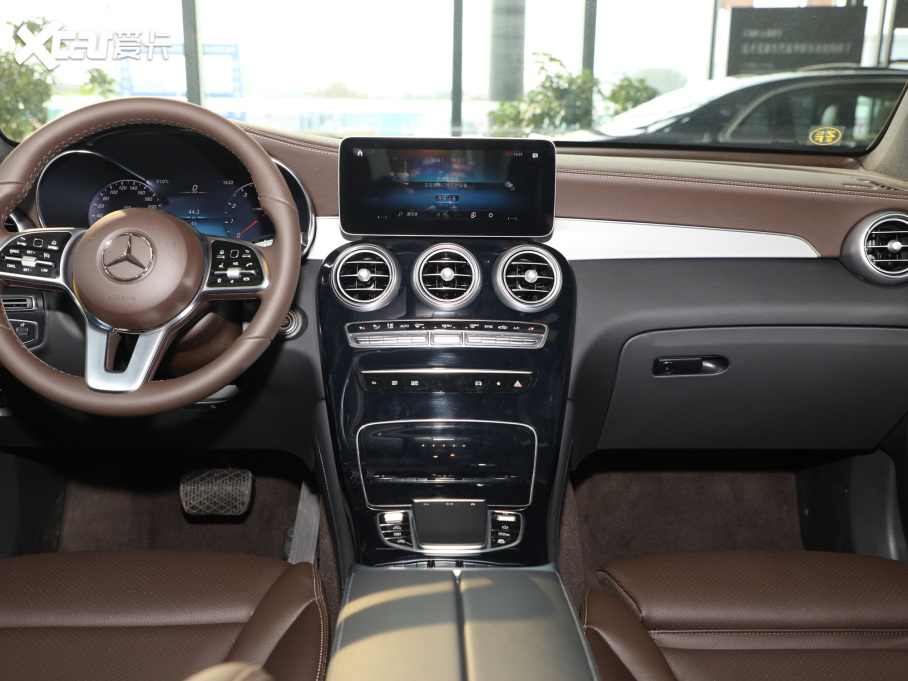 2022YGLC Ŀ 260 L 4MATIC (dng)