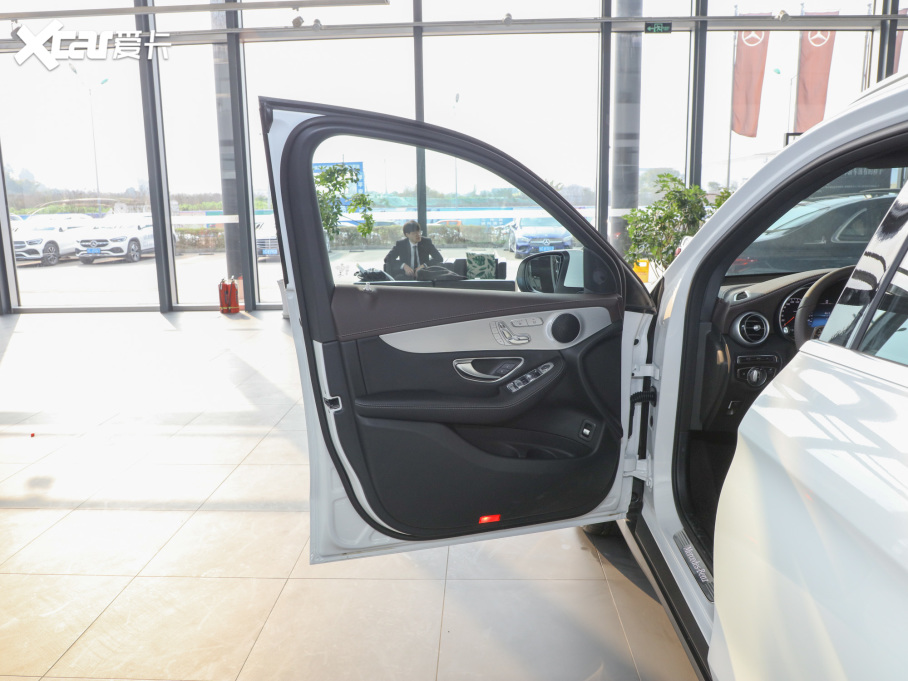 2022YGLC Ŀ 260 L 4MATIC Ӹ