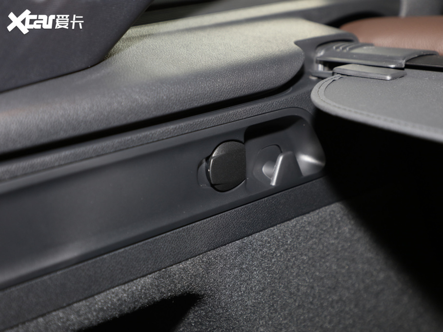 2022YGLC Ŀ 260 L 4MATIC Ӹ