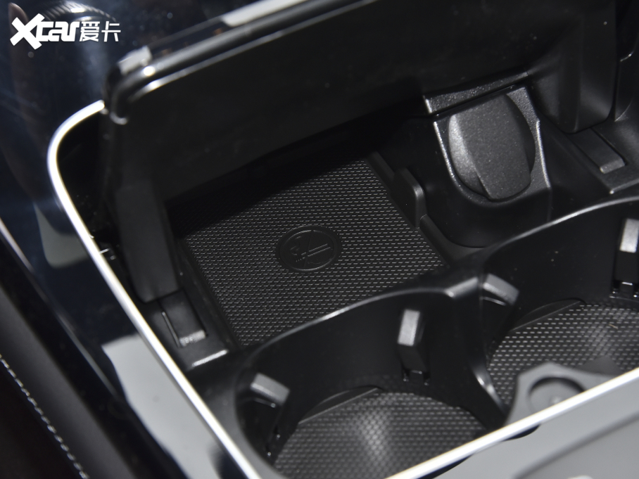 2022YGLC Ŀ GLC 260 L 4MATIC Ӹ