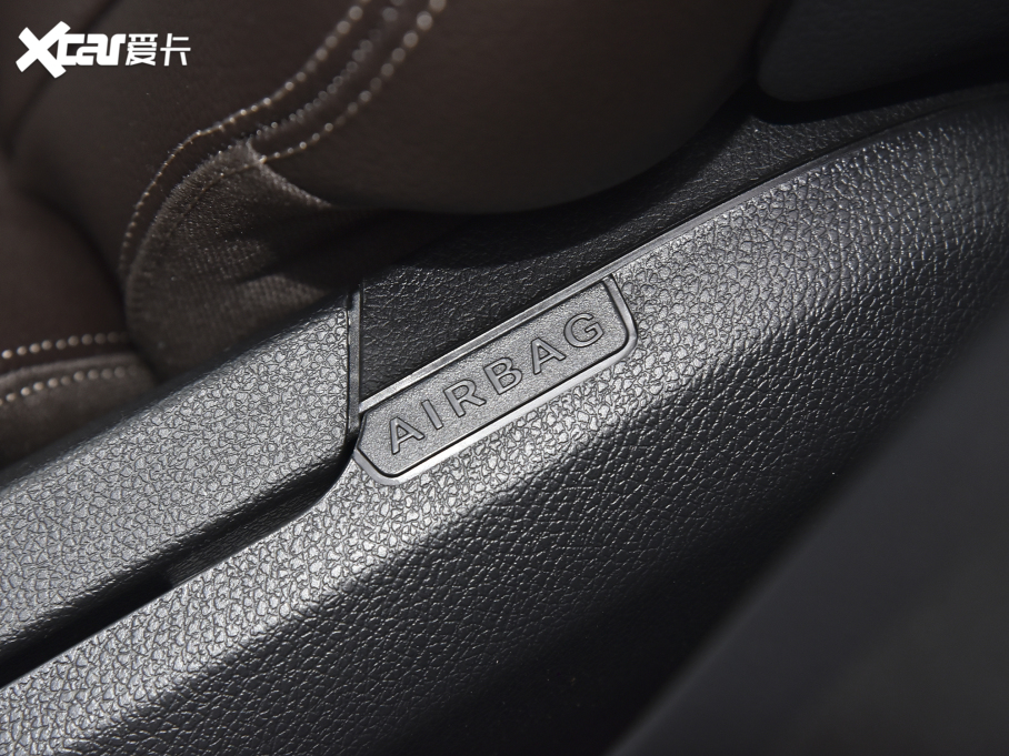 2022YGLC Ŀ GLC 260 L 4MATIC Ӹ