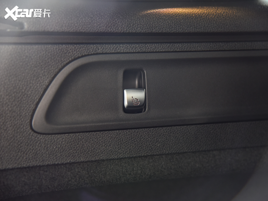 2022YGLC Ŀ GLC 260 L 4MATIC A