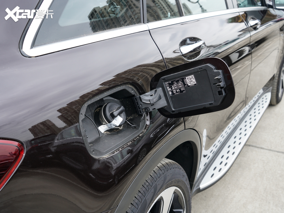 2022YGLC GLC 300 L 4MATIC (dng)ذ