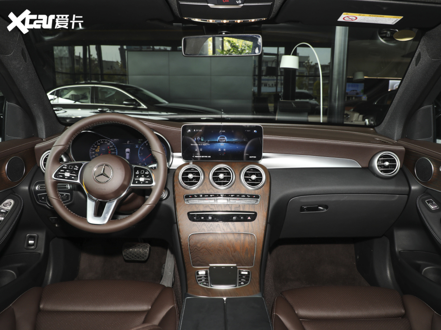 2022��YGLC �Ŀ�� GLC 300 L 4MATIC ���A��