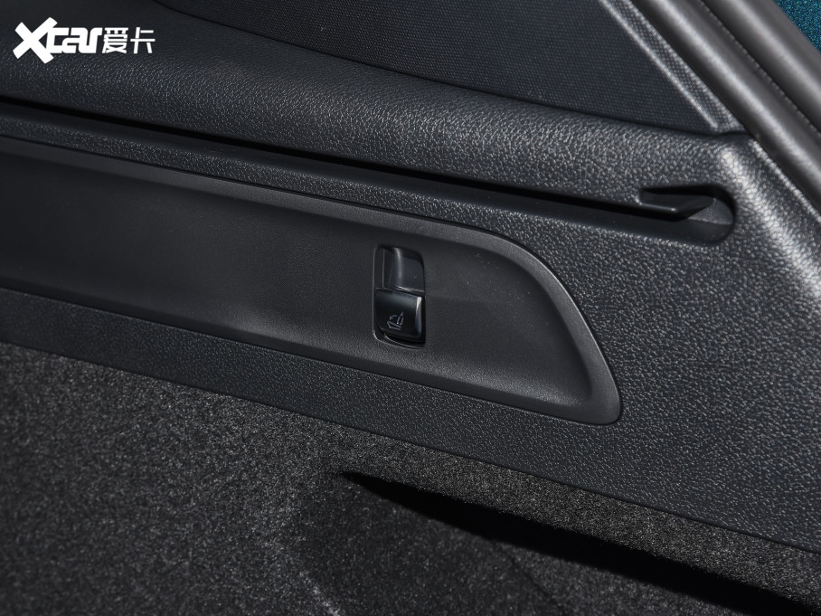 2022YGLC Ŀ GLC 300 L 4MATIC Ӹذ