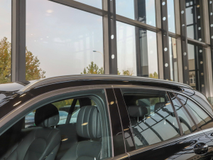 2022300 L 4MATIC (dng) (x)(ji)^