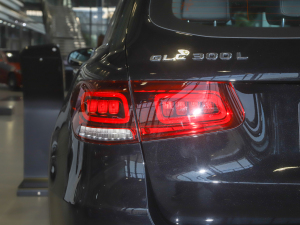 2022300 L 4MATIC (dng) (x)(ji)^