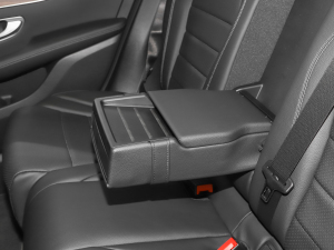 2022款300 L 4MATIC 动感型 后排中央扶手