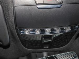 2022300 L 4MATIC Ӹ п؅^