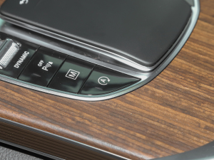 2022300 L 4MATIC Ӹ п؅^