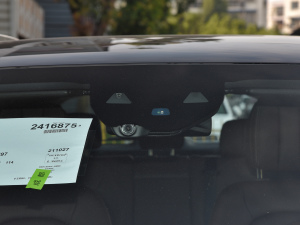 2022300 L 4MATIC A ^