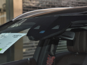 2022300 L 4MATIC A (x)(ji)^