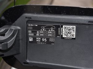 2022300 L 4MATIC A ^