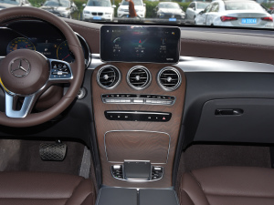 2022300 L 4MATIC A п_