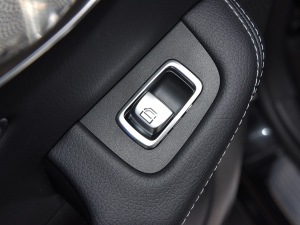 2022300 L 4MATIC A ܇ƅ^